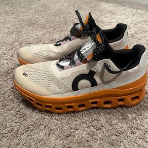 Oncloud Monster Sneakers